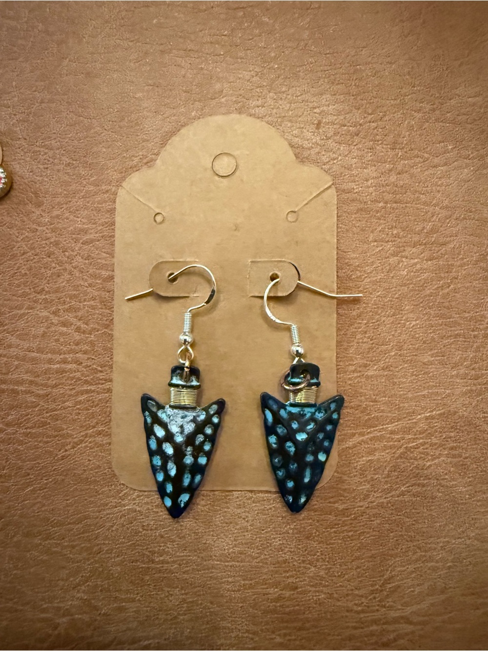 Weatern Handcrafted Black and Turquoise Arrowhead Drop Earrings – W 925 Hooks